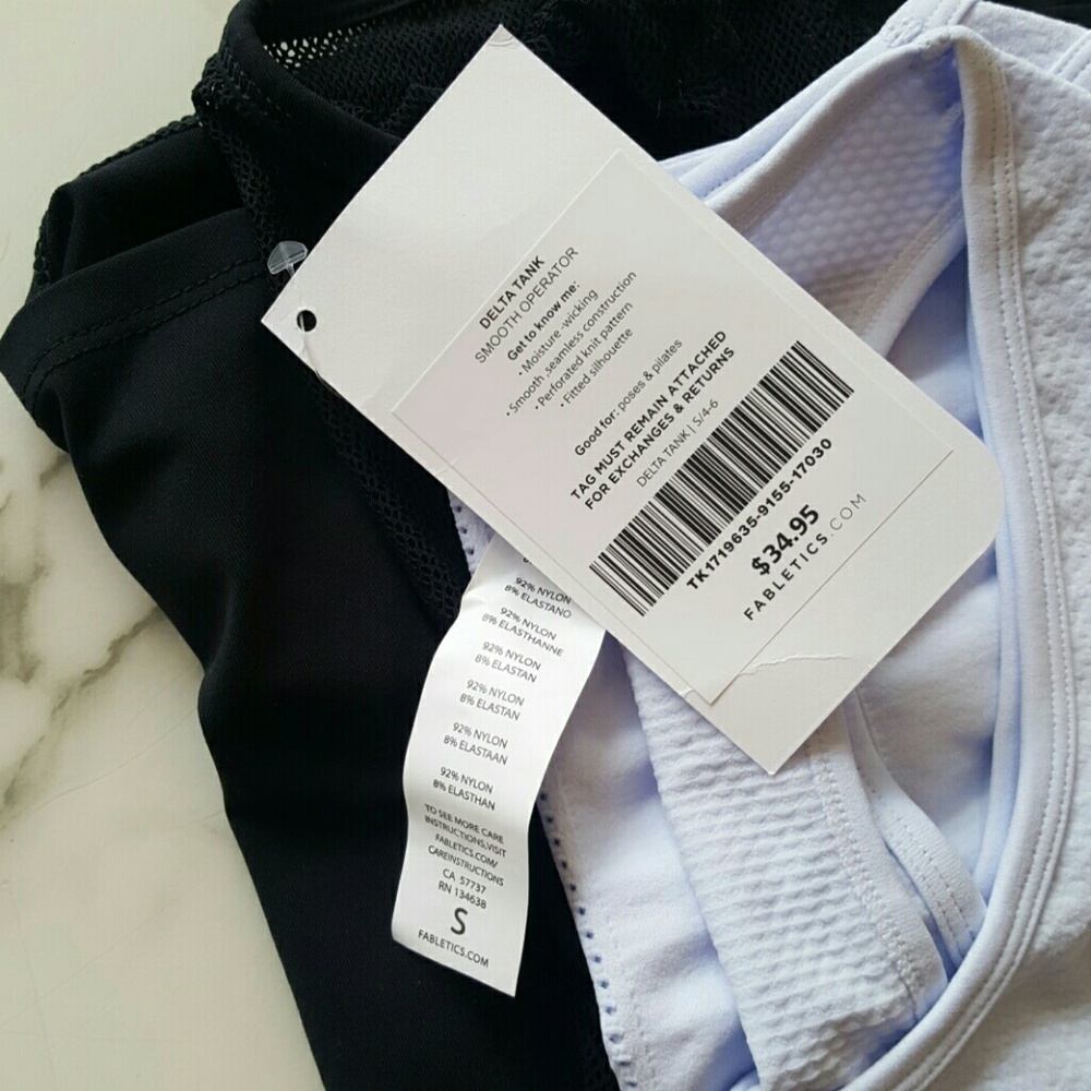 Fabletics Tank Bundle - Picture 6 of 6